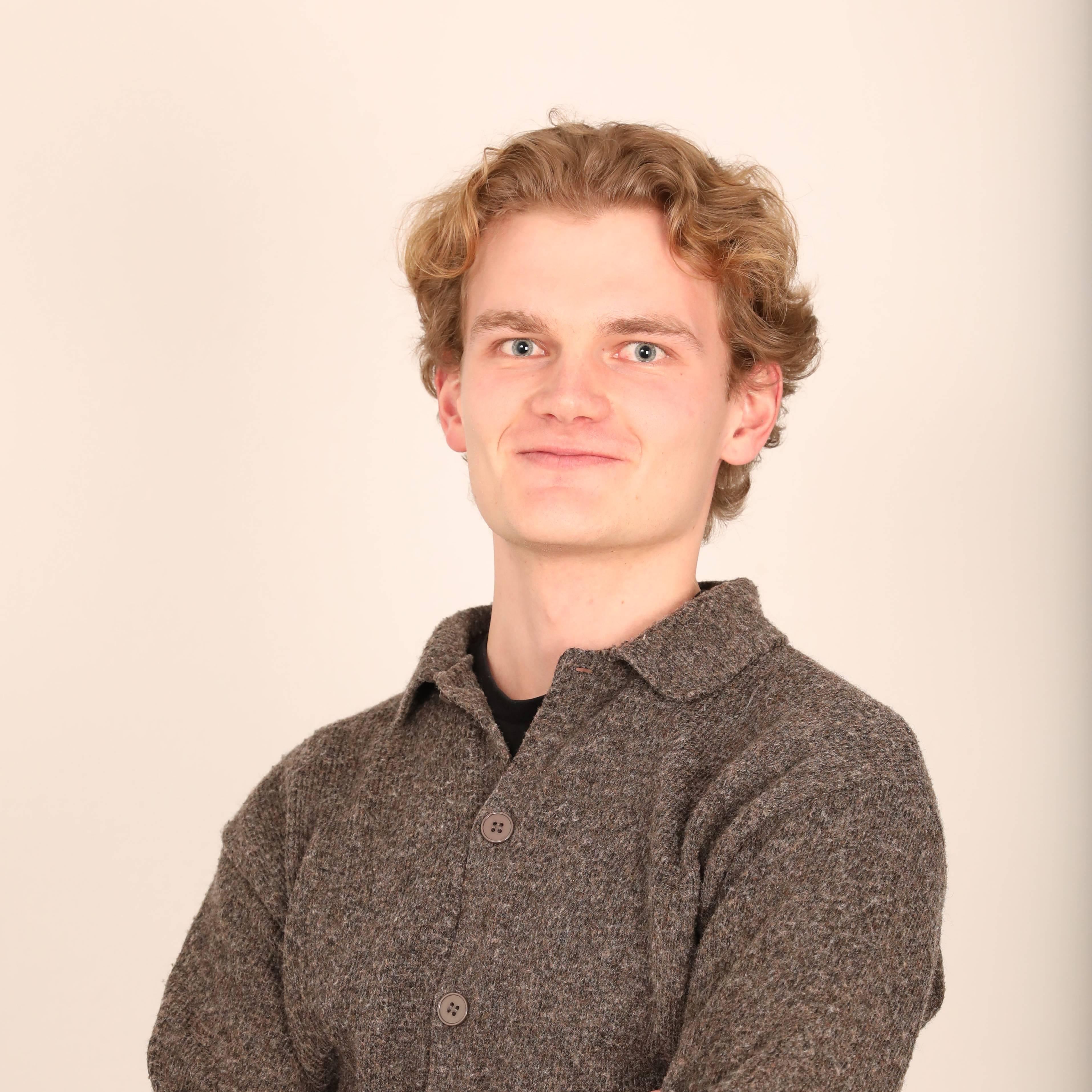 Class image of Simon Peter